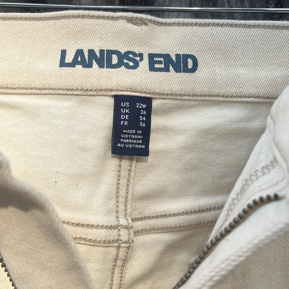 Jeans - Picture 5 of 6